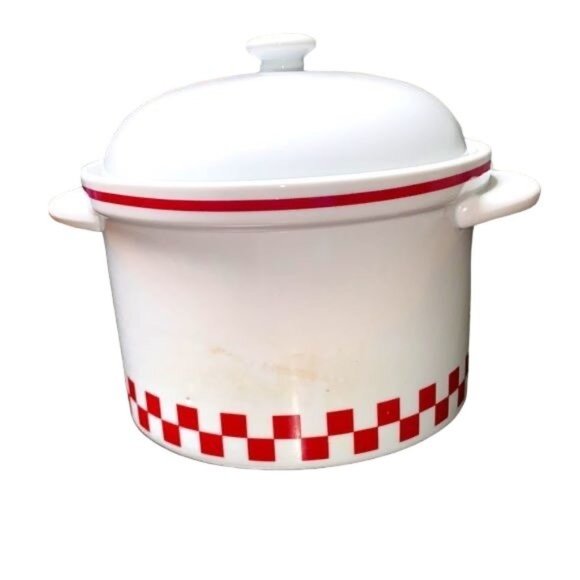 B.I. Inc. Ceramic Soup Tureen Red and White Chile Crock - Picture 4 of 5